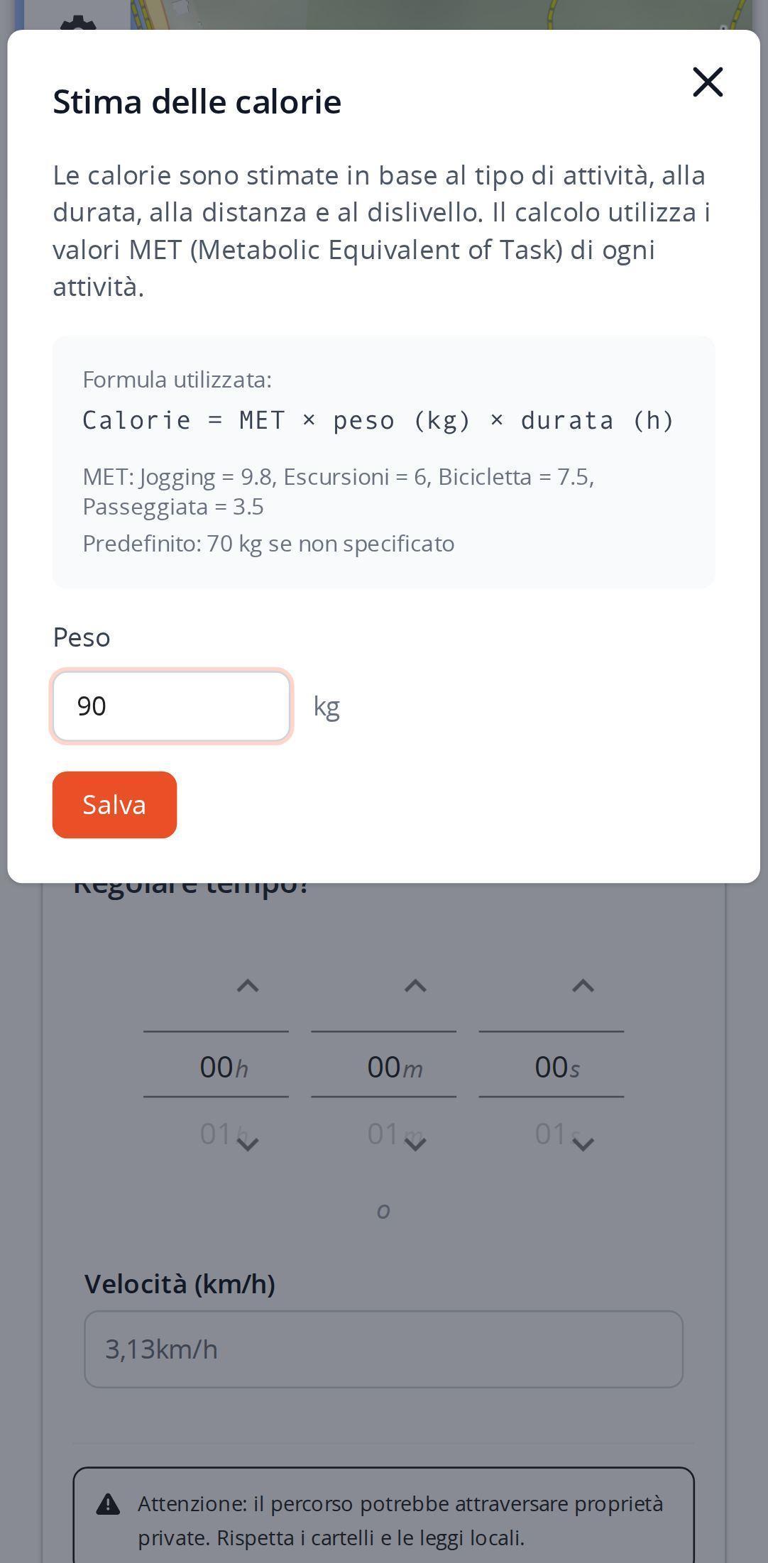 Finestra di stima delle calorie su smartphone in MapPlanner, con la formula utilizzata, i valori MET per attività e il campo del peso
